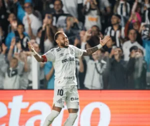 Neymar comemora gol pelo Santos com gesto de poker