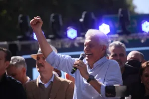 Ronaldo Caiado oficializado como candidato à Presidência