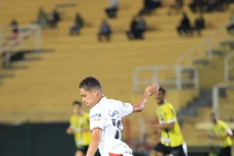 Anápolis vence Volta Redonda na estreia de Luan Carlos