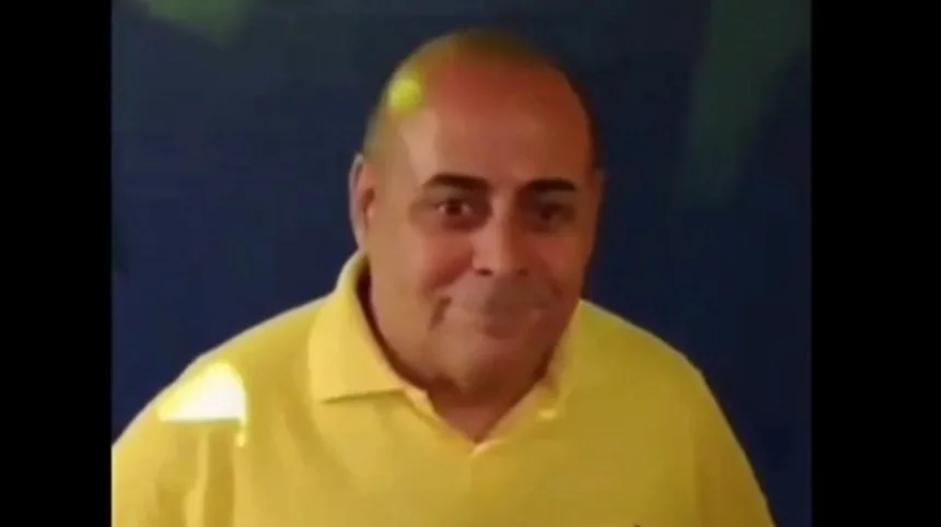 Agustinho Mendonça BBB trabalhando como atendente em festa