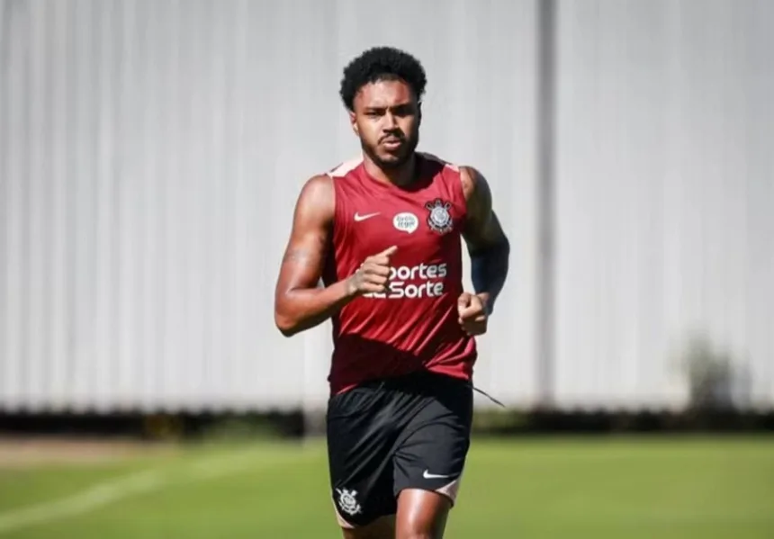 corinthians-anuncia-cirurgia-de-vitinho-apos-lesao-no-joelho-esquerdo-em-treino
