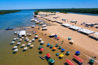 policial-de-goias-e-afastado-apos-efetuar-disparos-em-praia-cheia-de-turistas-no-tocantins