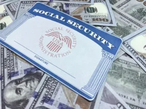 suze-orman-adverte:-pedir-social-security-cedo-pode-custar-caro-a-longo-prazo