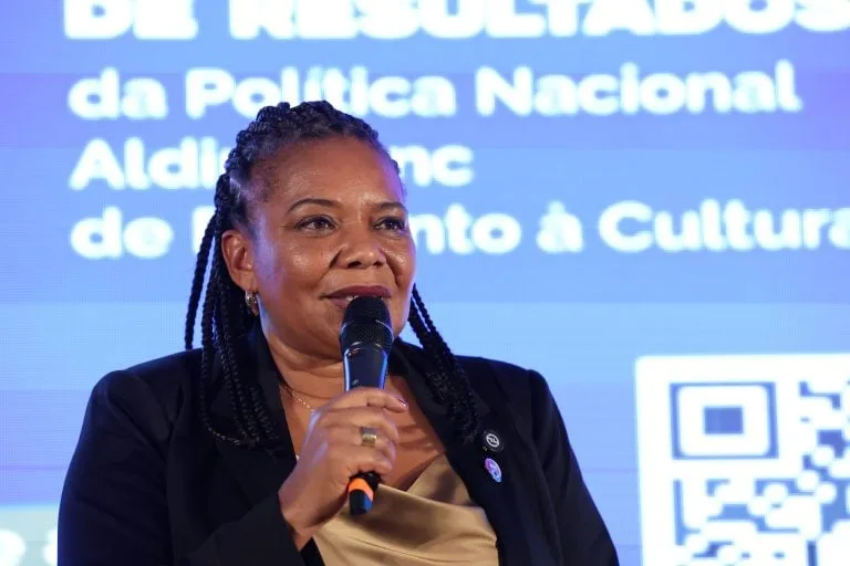 Michelle Bolsonaro em conflito político