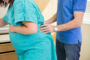 projeto-de-lei-avanca-na-camara-para-garantir-analgesia-peridural-em-partos-normais-e-reduzir-cesarianas