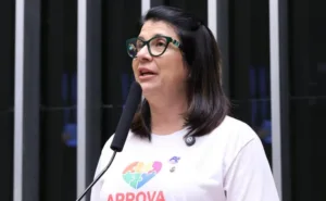 proposta-legislativa-visa-politica-nacional-para-vitiligo-com-tratamento-integral-e-combate-a-discriminacao-no-sus