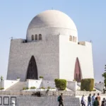 restauracao-no-mercado-lea-de-karachi-revela-estatuas-antigas-e-interesse-historico