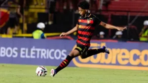 ze-lucas-revela-por-que-escolheu-o-cruzeiro-e-explica-recusa-ao-flamengo