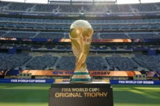 Troféu da Copa do Mundo, plano da Fifa rejeitado pela Uefa
