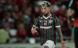 fluminense-mantem-lucho-acosta-em-atividades-enquanto-investigacao-de-aposta-progride