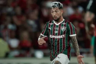fluminense-mantem-lucho-acosta-em-atividades-enquanto-investigacao-de-aposta-progride