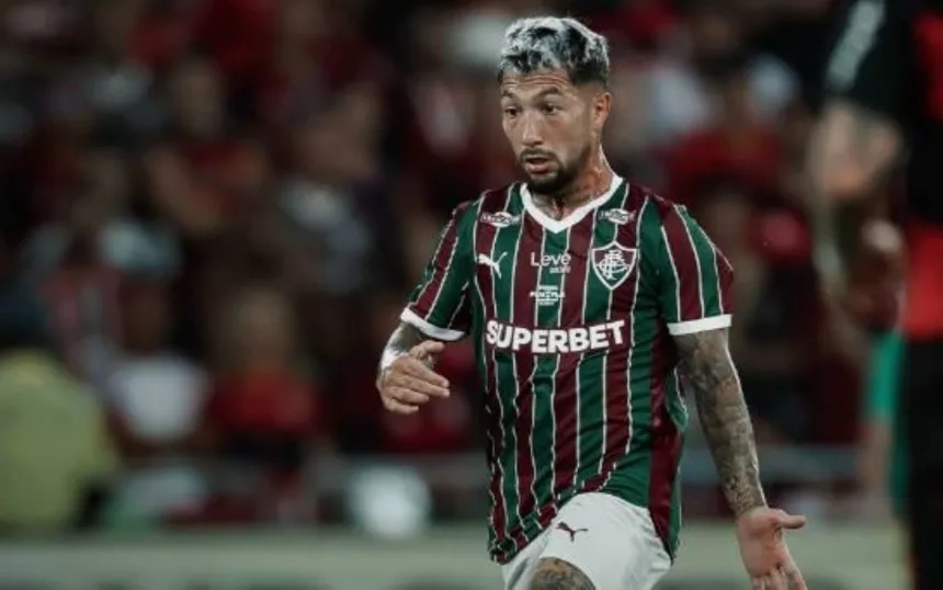 fluminense-mantem-lucho-acosta-em-atividades-enquanto-investigacao-de-aposta-progride
