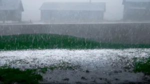 alerta-de-tempestade-severa:-granizo-do-tamanho-de-bola-de-pingue-pongue-e-ventos-fortes-atingem-denver