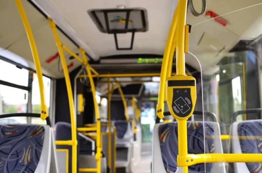 id-jovem-abre-portas-para-transporte-gratuito-e-meia-entrada-em-eventos-a-jovens-de-baixa-renda