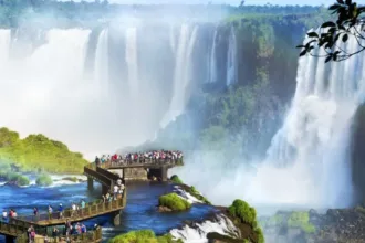 passeio-nas-cataratas-do-iguacu-e-suspenso-apos-morte-de-turista-holandes