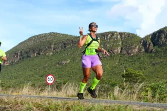 Maratona Chapada dos Veadeiros com paisagens do Cerrado