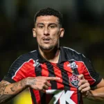Desabafo sobre arbitragem em Vitória e Palmeiras