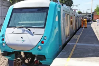 Trens RJ com atrasos e suspensões devido a ventos fortes