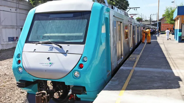 Trens RJ com atrasos e suspensões devido a ventos fortes