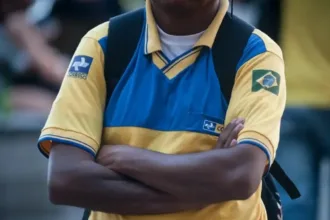 Agente dos Correios com autismo recebe redução de jornada