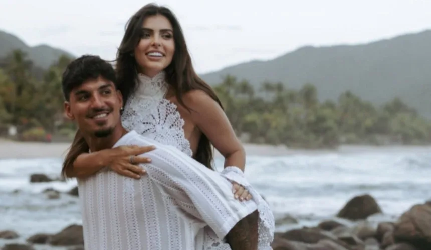 Gabriel Medina e a ex de Zé Felipe se casam em cerimônia rápida em capela histórica no litoral paulista 1 gabriel-medina-e-a-ex-de-ze-felipe-se-casam-em-cerimonia-rapida-em-capela-historica-no-litoral-paulista