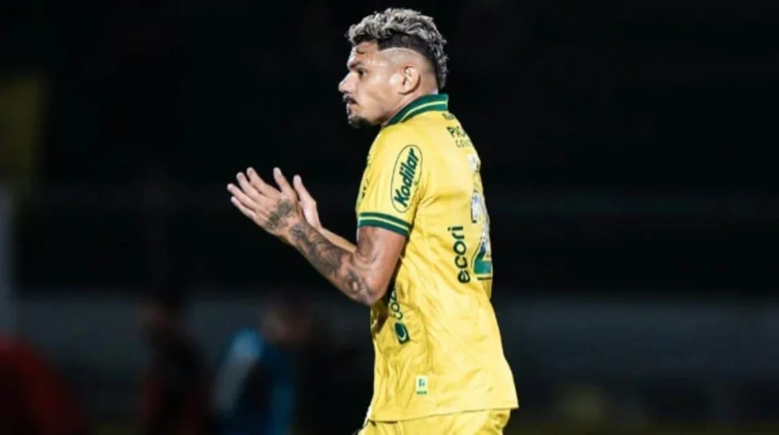 Sport quer Tiquinho Soares após saída do Santos e estuda contrato por produtividade 1 sport-quer-tiquinho-soares-apos-saida-do-santos-e-estuda-contrato-por-produtividade