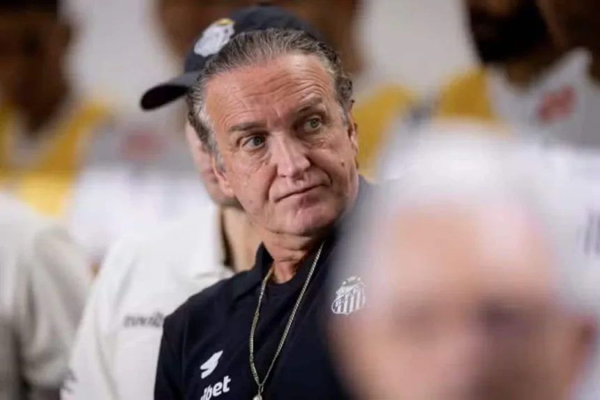 Vestiário do Santos tem novo desentendimento entre Cuca e Willian Arão 1 Caminhoneiro vítima de discriminação após tratar doença