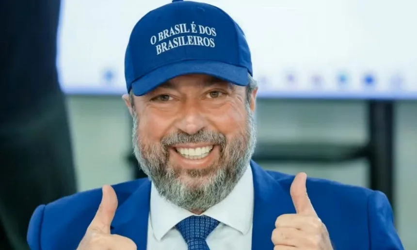 Ministro Alexandre Silveira usa expressão preconceituosa contra o Japão em defesa de igualdade de tratamento 1 ministro-alexandre-silveira-usa-expressao-preconceituosa-contra-o-japao-em-defesa-de-igualdade-de-tratamento