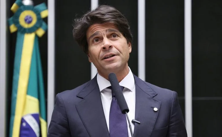Projeto de lei combate fraudes em suplementos alimentares