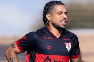 Reforços do Atlético aguardando regularização