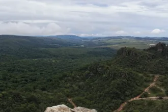 Imperador do Divino Espírito Santo após queda nos Pireneus