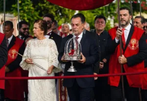 familia-encontra-imperador-do-divino-apos-notar-ausencia-nos-pireneus
