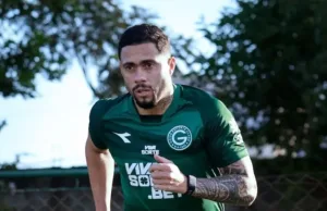 Wellington Rato renova com Goiás enquanto se recupera
