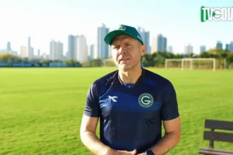 Mozart elogia elenco forte do Goiás em entrevista