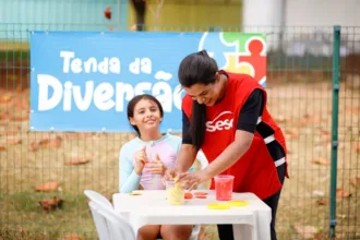 Crianças participando de colônias de férias Sesc em Goiás