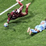 Goleiro do Congo Lionel Mpasi durante a Copa do Mundo