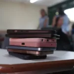 Restrição de celulares nas escolas