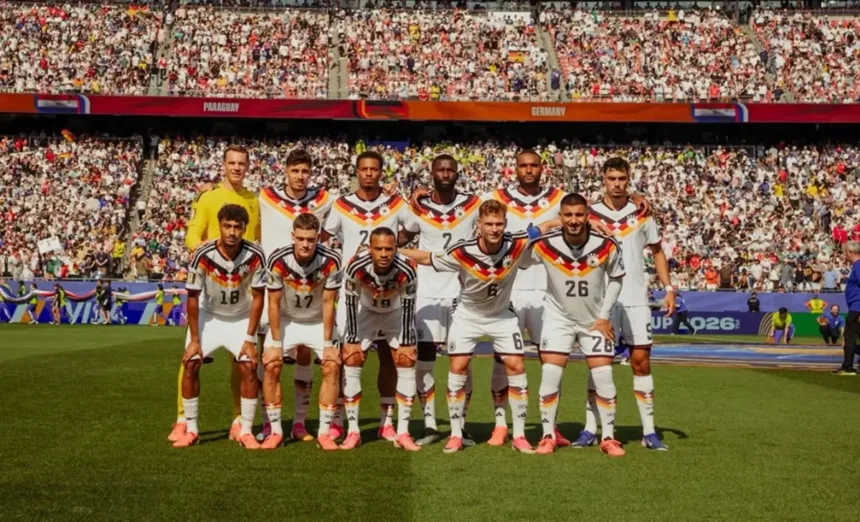 Jogadores da Alemanha na eliminação contra o Paraguai