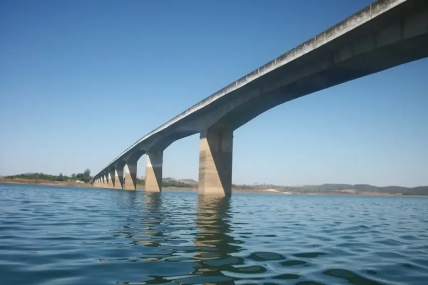 Interdição da ponte entre Goiás e Minas para obras