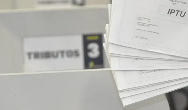 Homem recebe indenização por IPTU após 30 anos