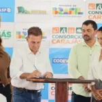 Início da construção da ponte sobre o Lago dos Tigres