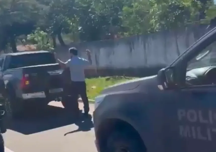 Homem preso por maus-tratos a cavalo em Trindade