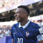 França vence Paraguai na Copa do Mundo