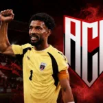 Goleiro Vozinha em ação, destaque na Copa do Mundo