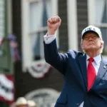 Trump exalta independência dos EUA e critica comunismo