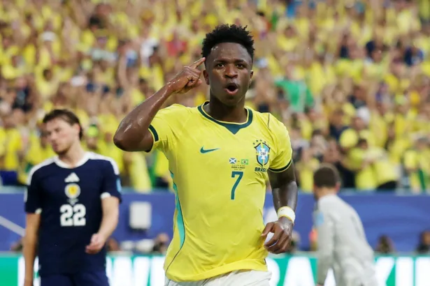 Telejornal Fifa suspendeu juiz de Brasil x Escócia, cena criada com IA