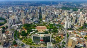 Superávit em Goiânia e crescimento de investimentos em 2026