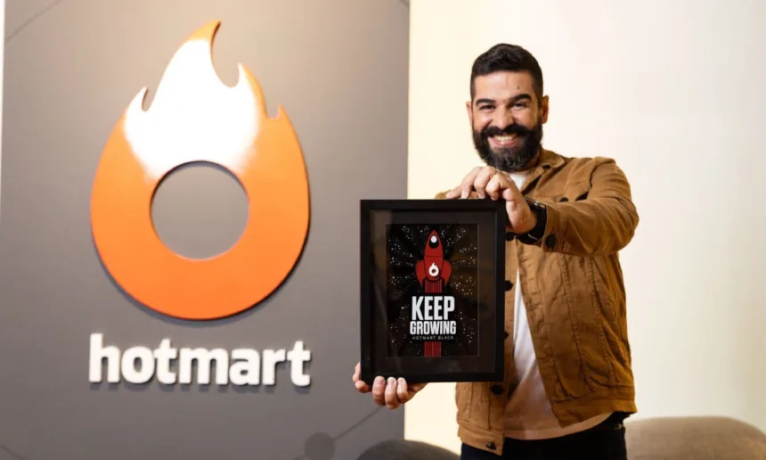 Demissões na Hotmart durante reestruturação estratégica