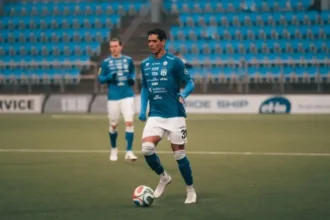 Lateral goiano Jean Carlos estreia na Liga dos Campeões