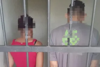 Casal preso por desvio de benefício autismo e maus-tratos